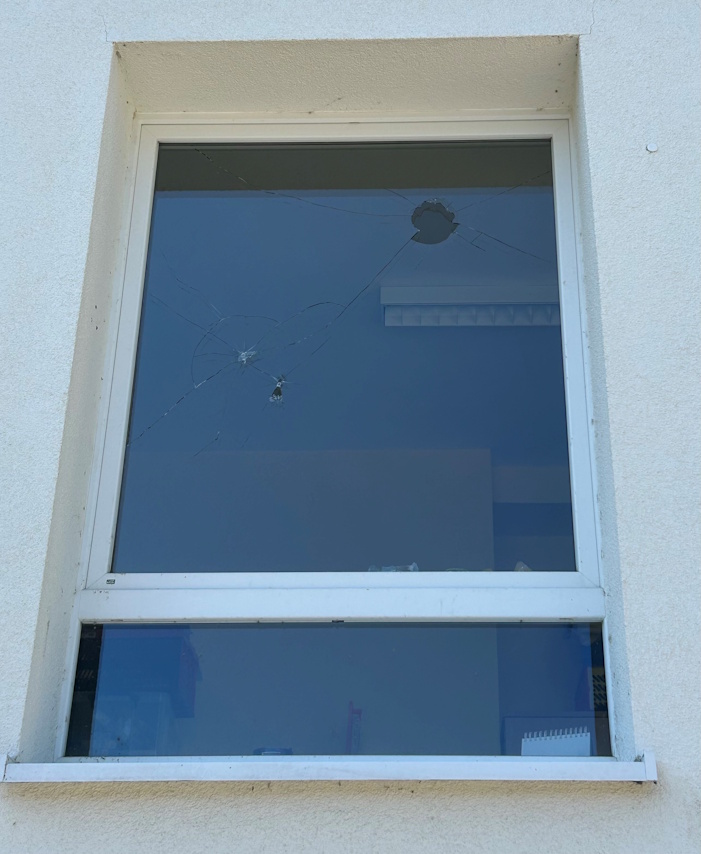 foto vandalismus VGV Kaisersesch Lars OsterFenster Altbau